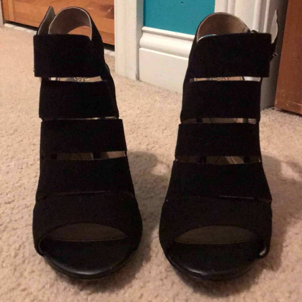 Black strappy heels